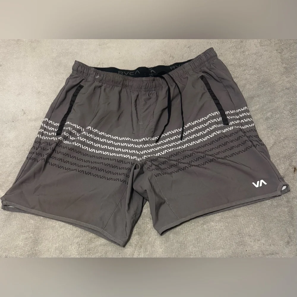 RVCA VA Athletic Shorts Men's Size Large Gray Performance Gym Training